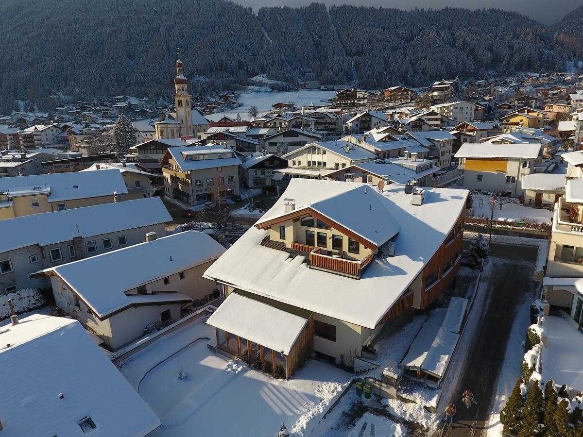 Adler Hotel-Pension Fulpmes Bagian luar foto